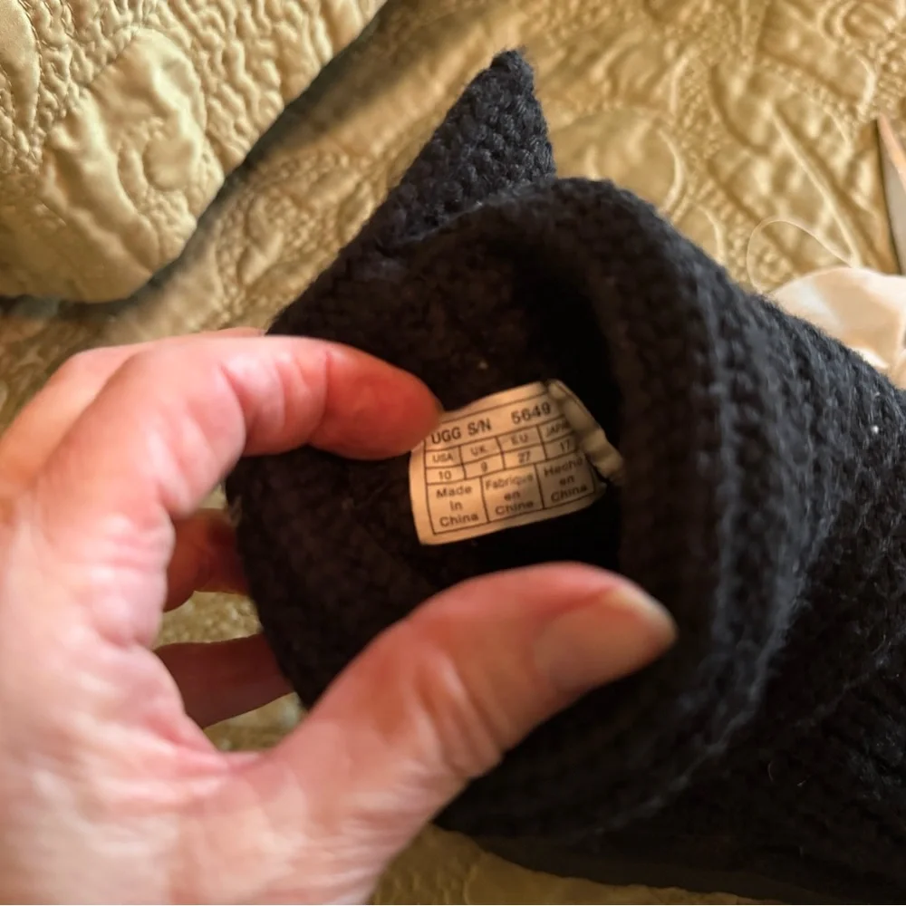 UGG Girl’s Black “Cardy” Sweater Knit Button Boots, Toddler Size 10